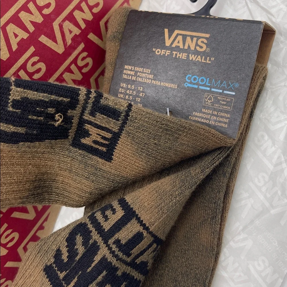 VANS 